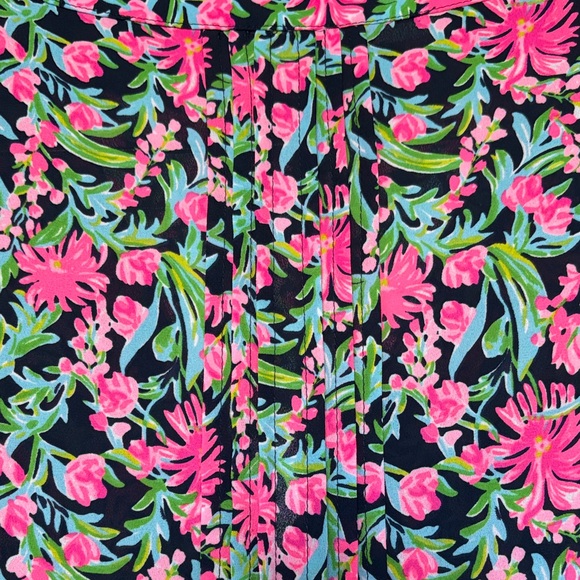 Lilly Pulitzer Pink and blue Floral Blouse - Picture 7 of 7